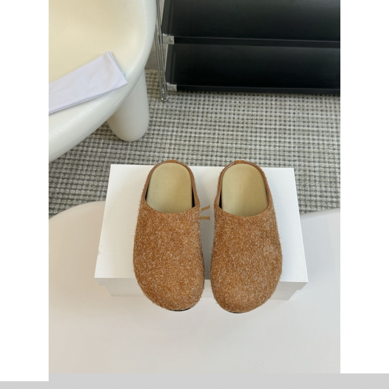 Other Slippers